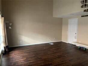 2401 Leon St in Austin, TX - Building Photo - Building Photo