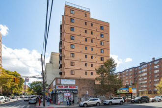 63-20-63-32 99th St in Rego Park, NY - Building Photo - Building Photo