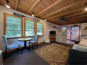 21 Mill Rd in Falmouth, ME - Building Photo - Building Photo