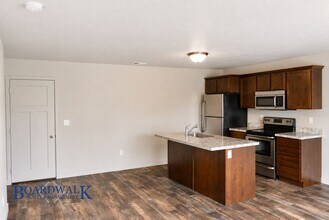 14388 S Ferndale Way in Herriman, UT - Building Photo - Building Photo