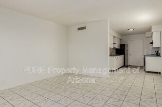 664 S Mesa Dr in Mesa, AZ - Building Photo - Building Photo