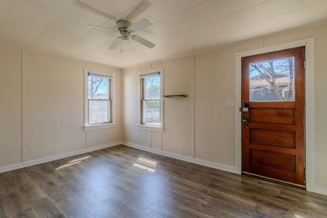 624 W Thirteenth St in Traverse City, MI - Building Photo - Building Photo