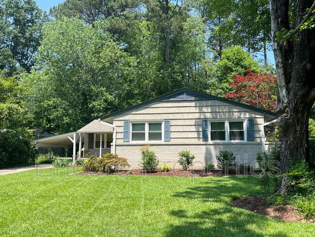 707 Beaver Dam Rd in Raleigh, NC - Building Photo - Building Photo