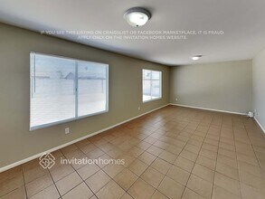 10902 W Montecito Ave in Phoenix, AZ - Building Photo - Building Photo
