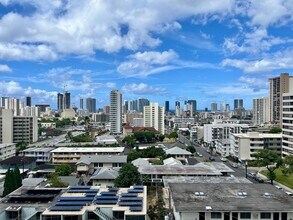 1310 Heulu St in Honolulu, HI - Foto de edificio - Building Photo