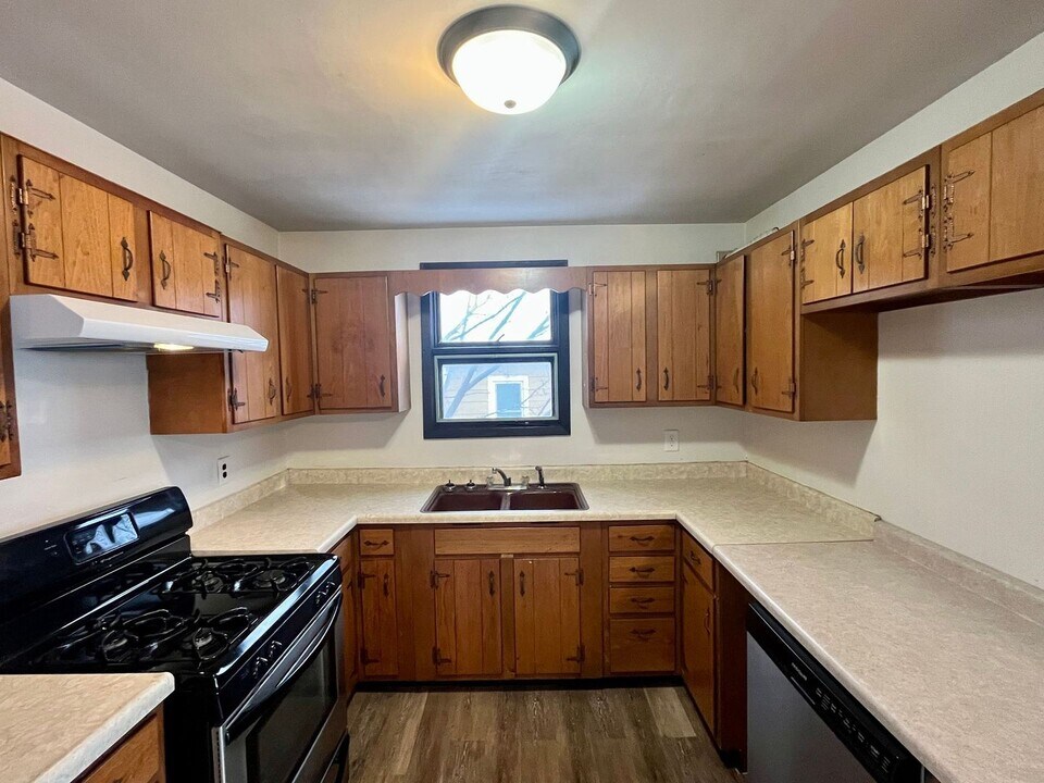 136 Edwards St in Wausau, WI - Building Photo