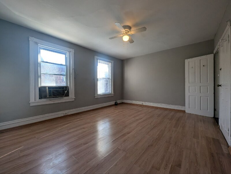 250 S 44th St-Unit -1f in Philadelphia, PA - Building Photo
