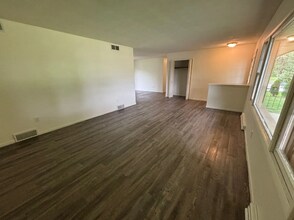 5305 Carnation Wy in Waunakee, WI - Building Photo - Building Photo