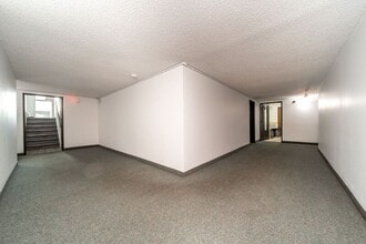 14404-1488A 88a St NW in Edmonton, AB - Building Photo - Building Photo