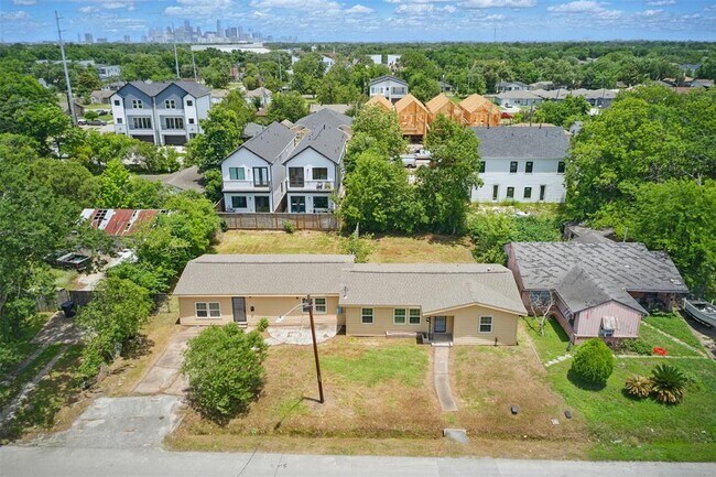 3615 Seabrook St in Houston, TX - Building Photo - Building Photo