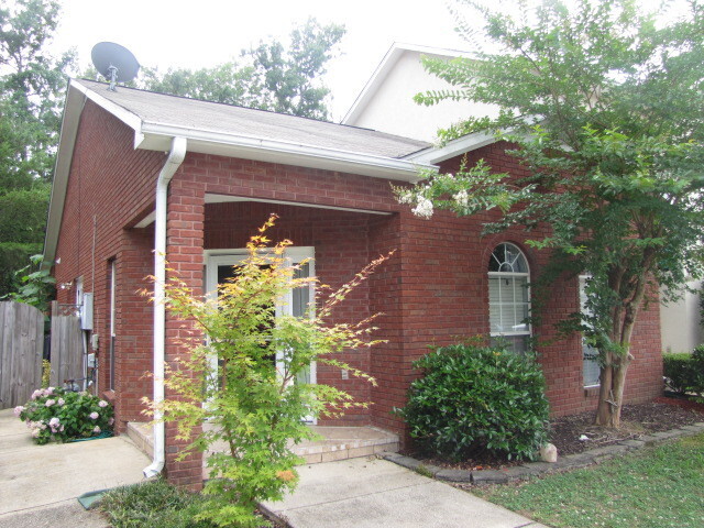 property at 401 Cambrian Ridge Dr