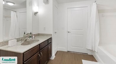 7373 Valley View Ln, Unit 2059 in Dallas, TX - Building Photo - Building Photo