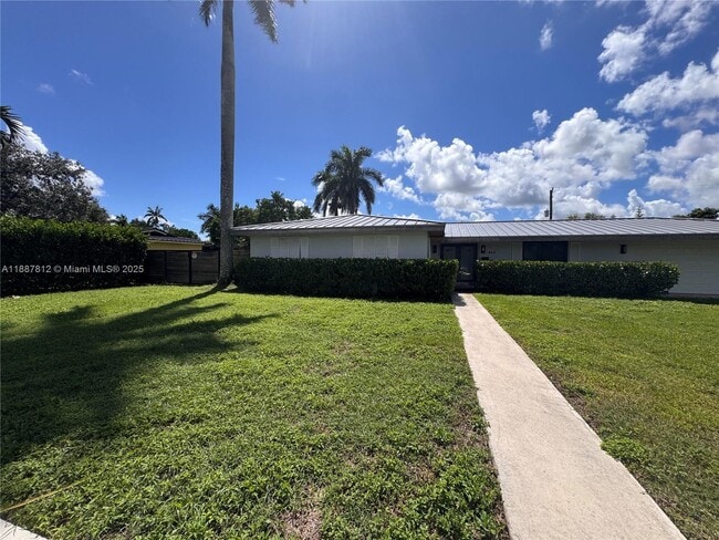 444 NW 21st St in Homestead, FL - Building Photo - Building Photo
