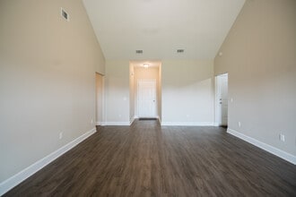 5574 Moody Bridge Rd NE in Ludowici, GA - Building Photo - Building Photo