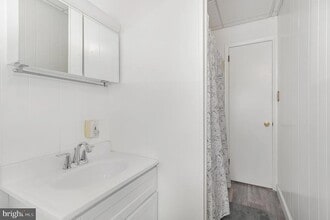 19 W 2nd St in Hummelstown, PA - Building Photo - Building Photo