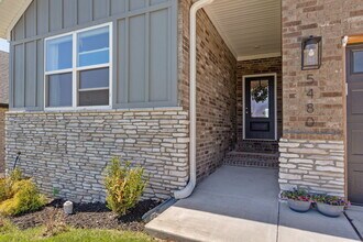 5480 E Cavalcade Ln in Springfield, MO - Building Photo - Building Photo