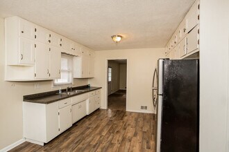 709 Ernie Lu Ave in Anderson, IN - Building Photo - Building Photo