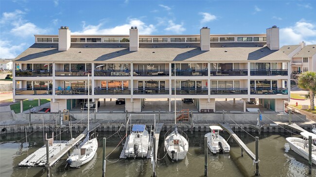 3663 E NASA Pkwy in Seabrook, TX - Building Photo - Building Photo