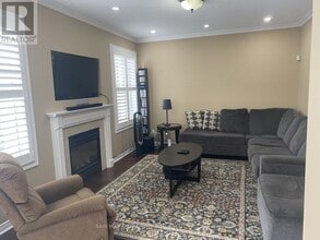 3034 Portree Crescent in Oakville, ON - Building Photo - Building Photo