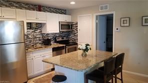 208 Palm Dr-Unit -4 in Naples, FL - Building Photo - Building Photo