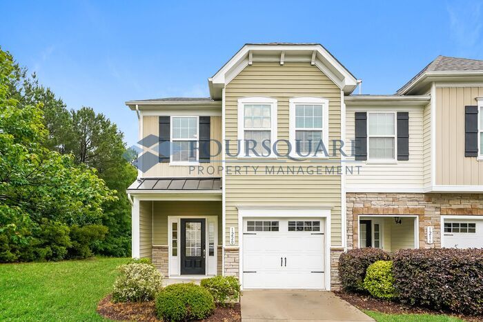 1220 Falcon Ridge Ln in Morrisville, NC - Building Photo