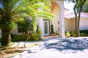 4212 Central Sarasota Pky, Unit 1521 in Sarasota, FL - Building Photo