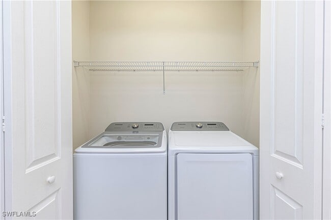 1233 Kendari Terrace