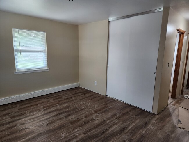 property at 5700 W Wahner Ave