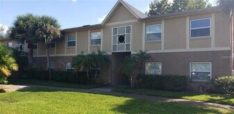 9927 Turf Ct in Orlando, FL - Building Photo