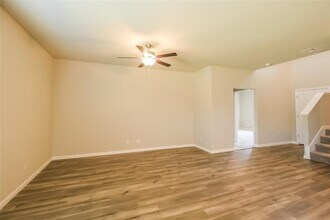 1607 Crimson Lake Blvd in El Reno, OK - Building Photo - Building Photo
