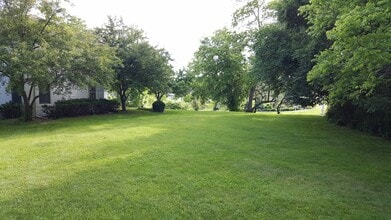 552 Mendon Rd in Pittsford, NY - Building Photo - Building Photo