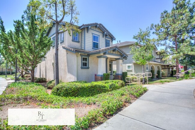 11090 Mountain View Dr in Rancho Cucamonga, CA - Building Photo - Building Photo