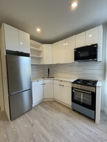 80 Wallis Ave, Unit 2F Apartments