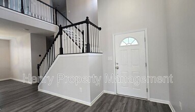 5108 Mabe Dr in Holly Springs, NC - Building Photo - Building Photo