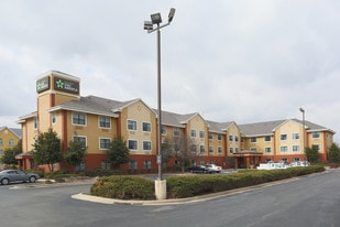 Furnished Studio - Springfield