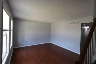 203 Coburn Dr in Nicholasville, KY - Building Photo - Building Photo