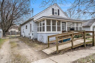 608 Washburn Ave in Kalamazoo, MI - Building Photo - Building Photo