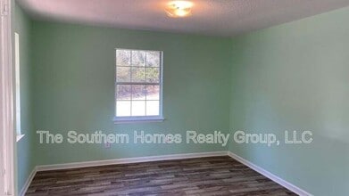 680 McDowell Ln in Decatur, TN - Building Photo - Building Photo