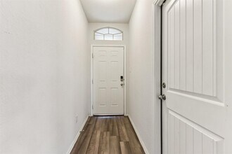 133 Nathaniel Dr in Taylor, TX - Building Photo - Building Photo
