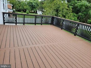 7122 Allentown Rd in Fort Washington, MD - Building Photo - Building Photo