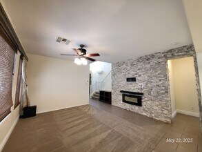 10337 Bayhead Beach Ave in Las Vegas, NV - Building Photo - Building Photo