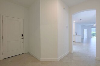 20665 Hazelnut Ct in Lehigh Acres, FL - Building Photo - Building Photo