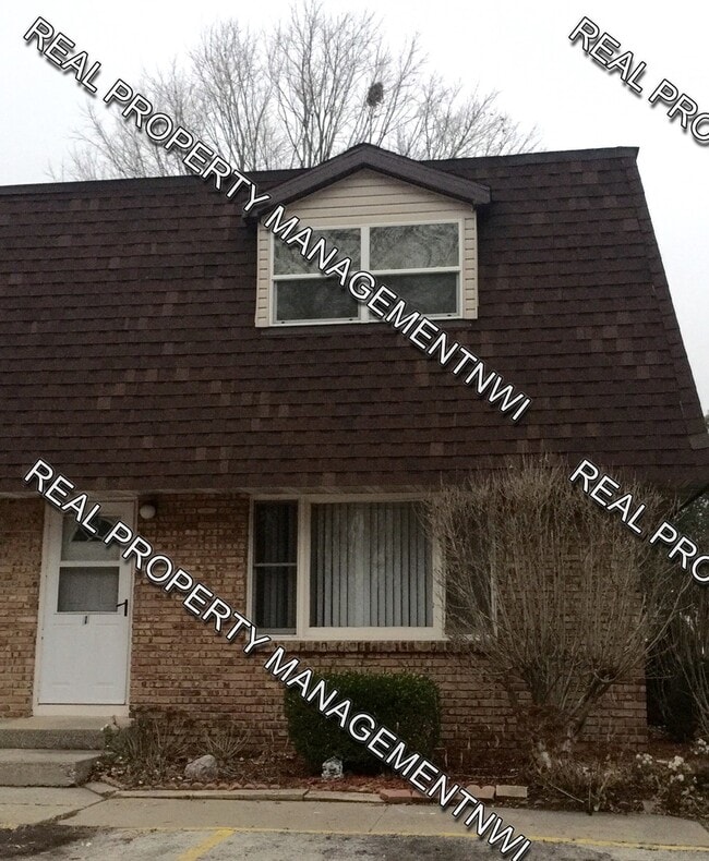property at 2868 Willowdale Rd