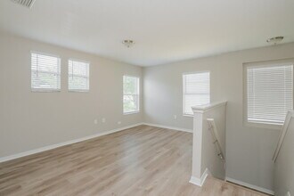 11229 Black Forest Trail in Riverview, FL - Building Photo - Building Photo