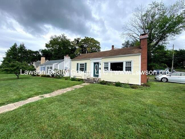 property at 2422 Stephenson Ave SW