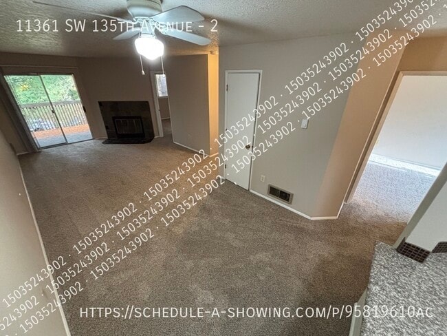 11361 SW 135th Ave in Portland, OR - Building Photo - Building Photo