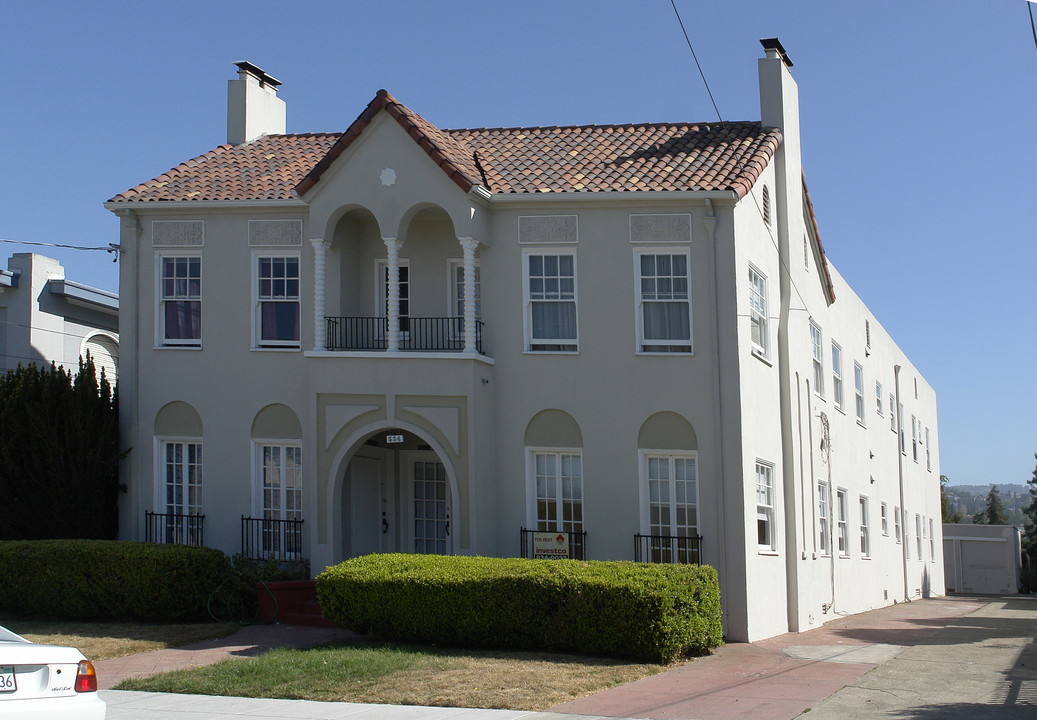 534 Fairbanks Ave in Oakland, CA - Building Photo