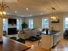 14 Williams St, Unit 4 in Chelsea, MA - Building Photo