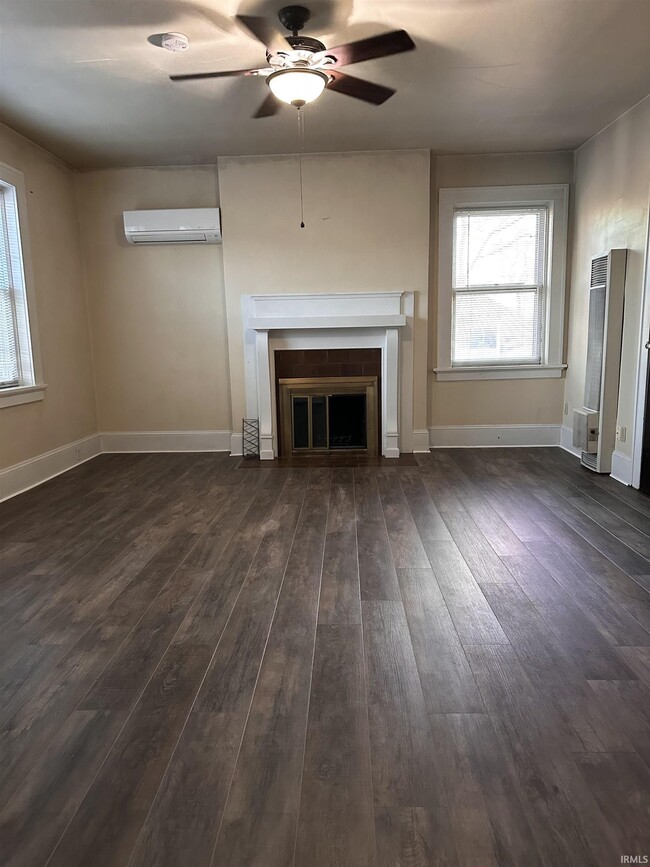 1119 SE Riverside Dr in Evansville, IN - Building Photo - Building Photo