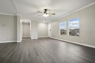 105 Lovely Iris Ln in Duson, LA - Building Photo - Building Photo